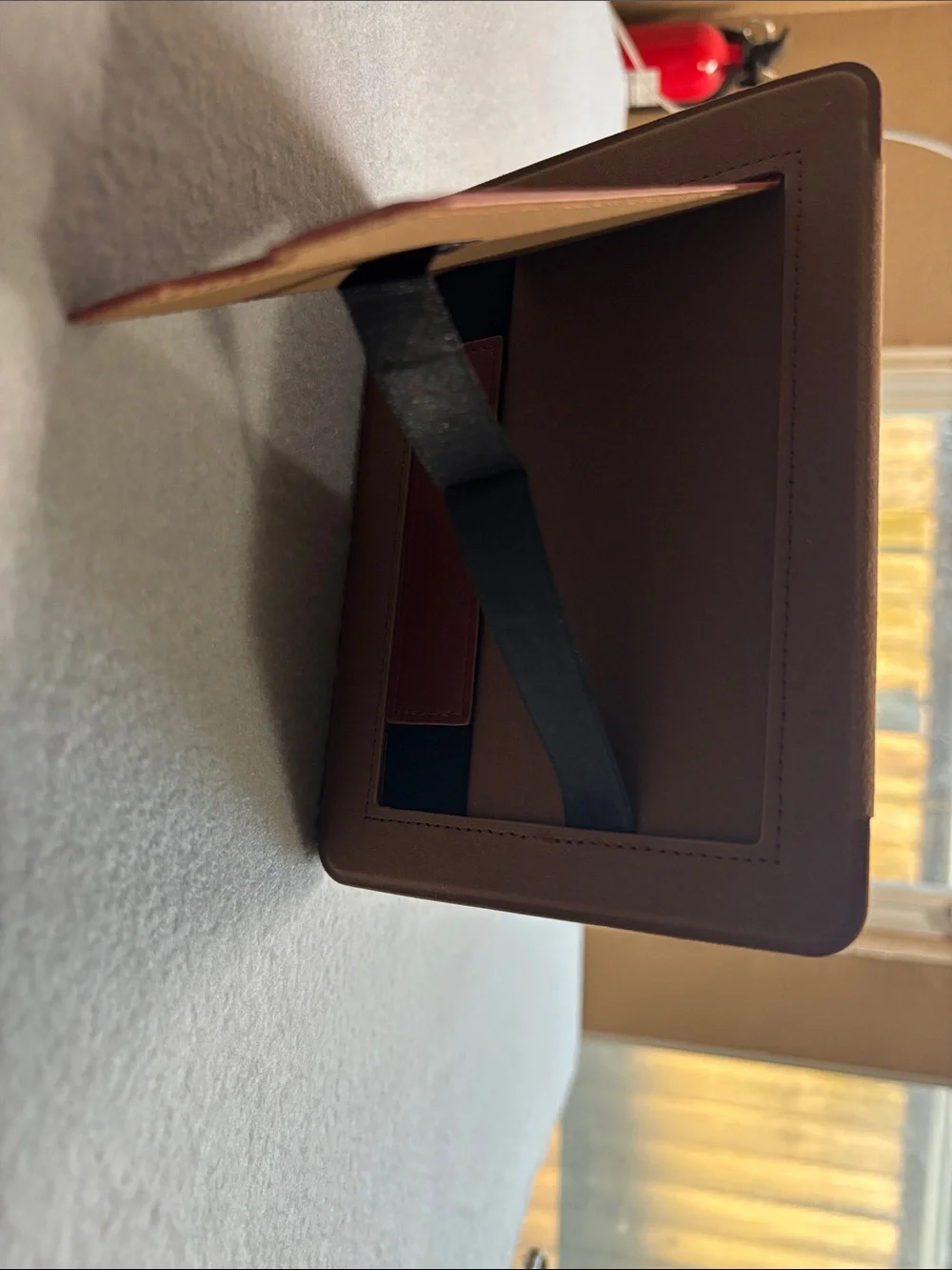 Vintage Brown Leather-Style Tablet Folio Case - fit 7” Kindle